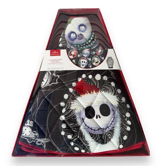 Hallmark Keepsake 2023 Halloween Town Tree Skirt Multicolor 48" NEW - Picture 1 of 6